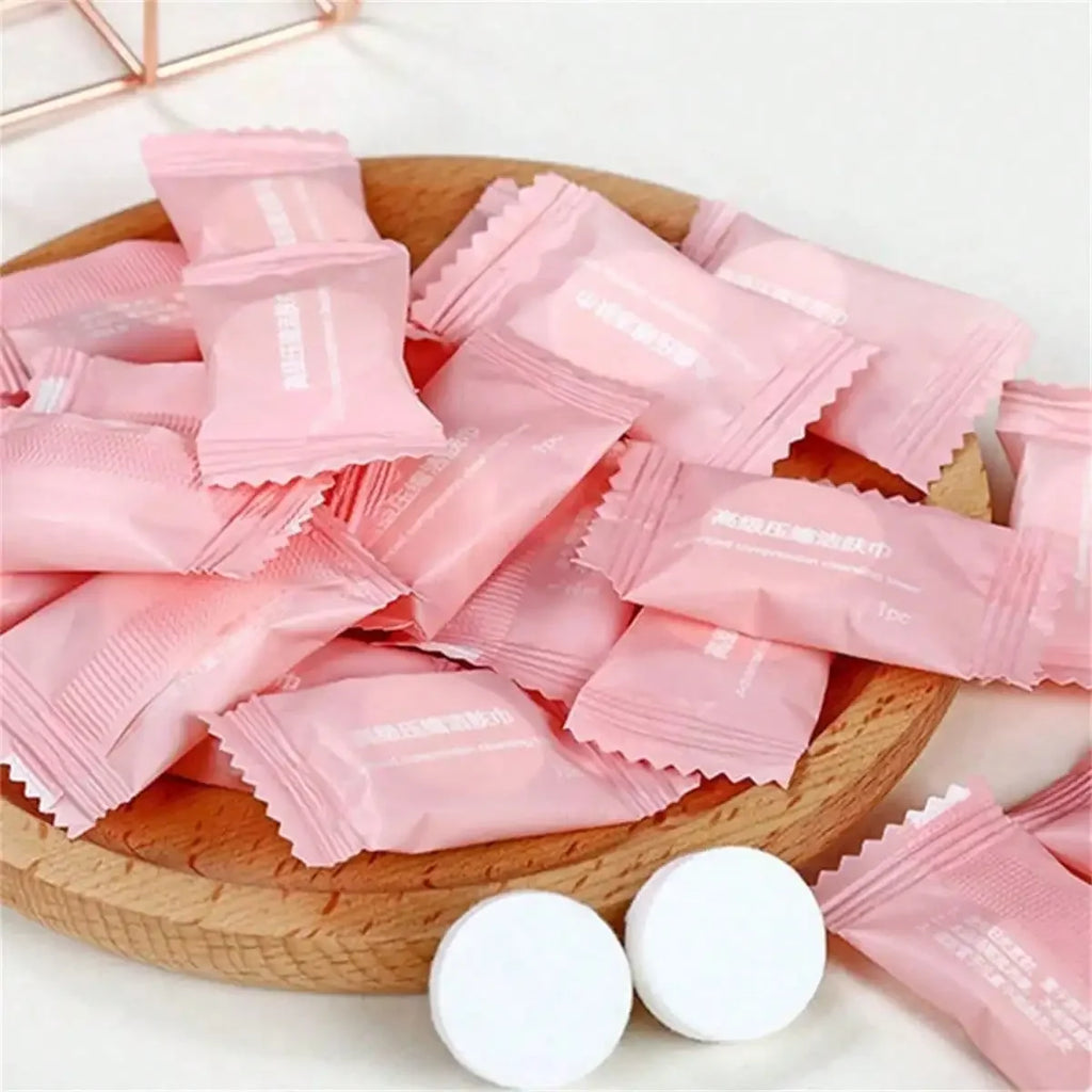 100pcs Compressed Face Towels, Disposable Compressed Towels, Portable Cleansing Wet Wipes, Soft Travel Face Towels